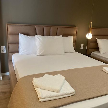 Augusto Rooms Saranda Kültér fotó