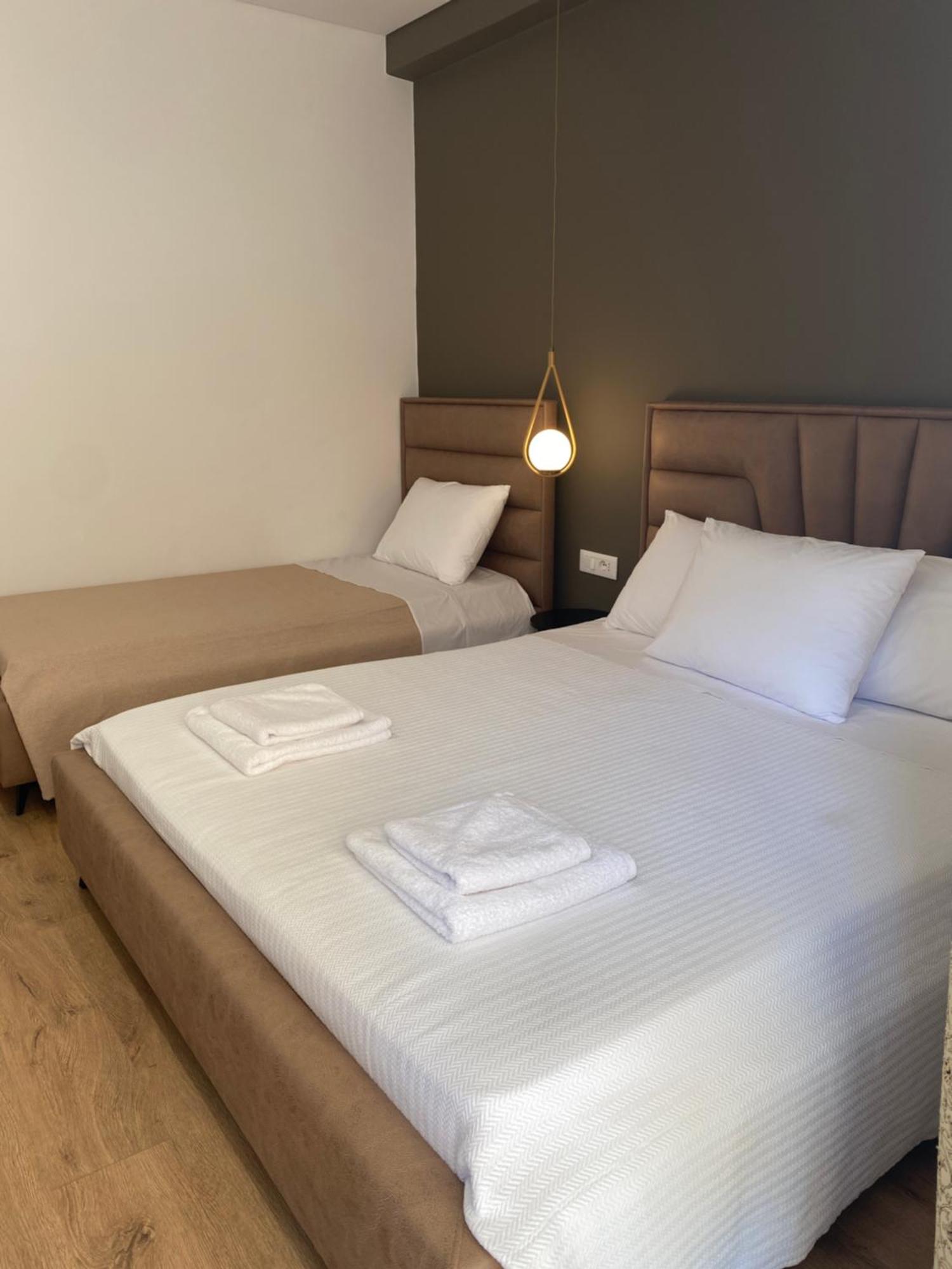 Augusto Rooms Saranda Kültér fotó