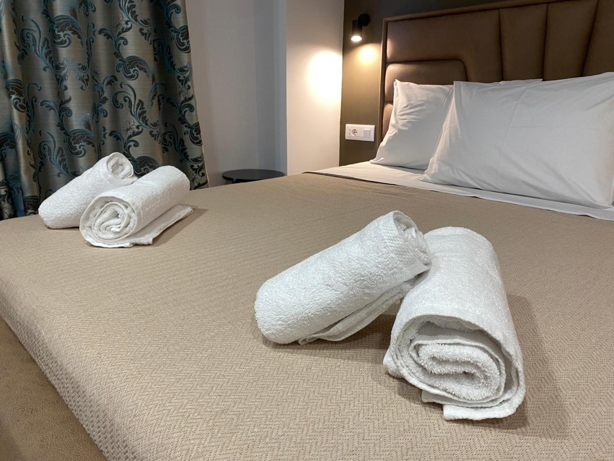 Augusto Rooms Saranda Kültér fotó