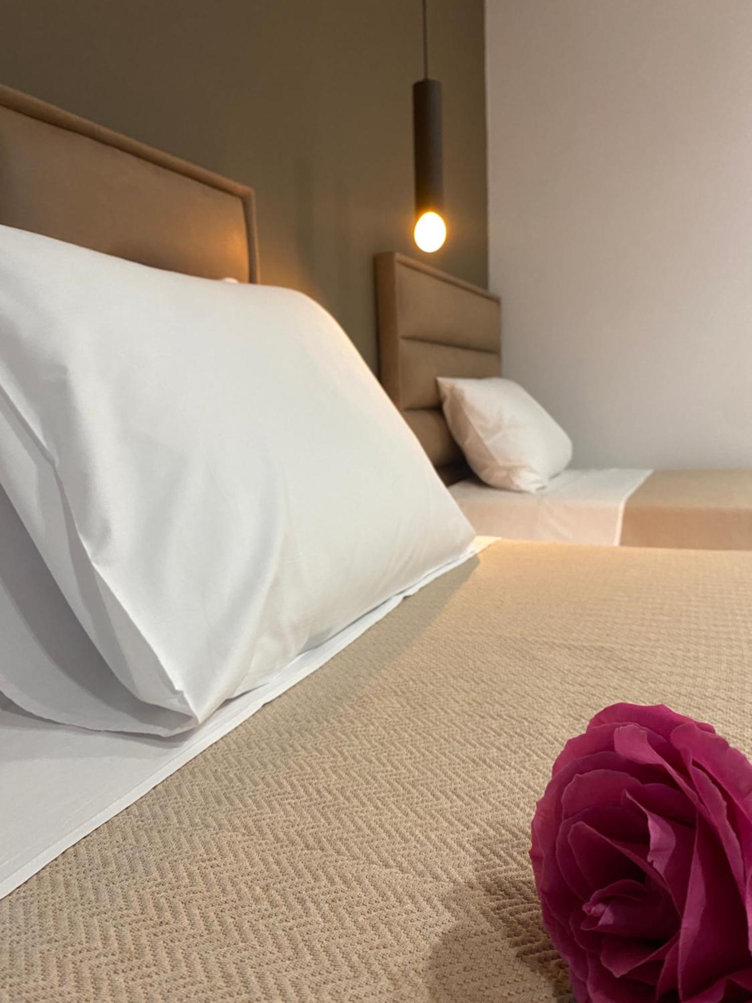 Augusto Rooms Saranda Kültér fotó