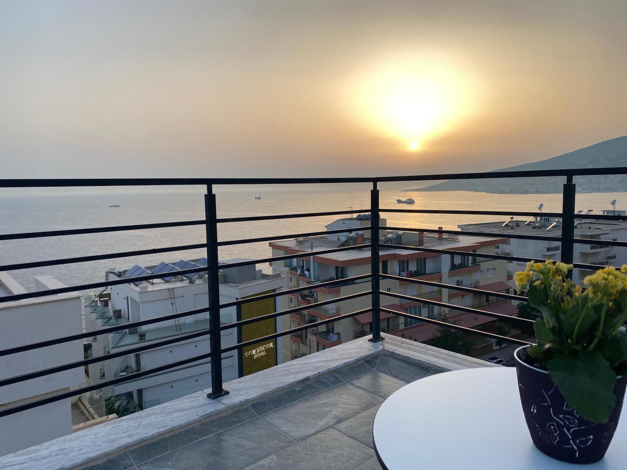 Augusto Rooms Saranda Kültér fotó